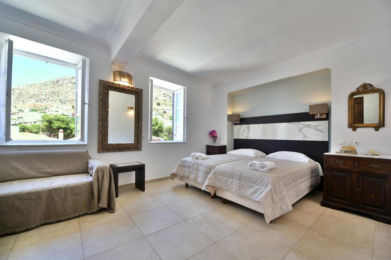 Mistral Hotel Đảo Hydra Ngoại thất bức ảnh
