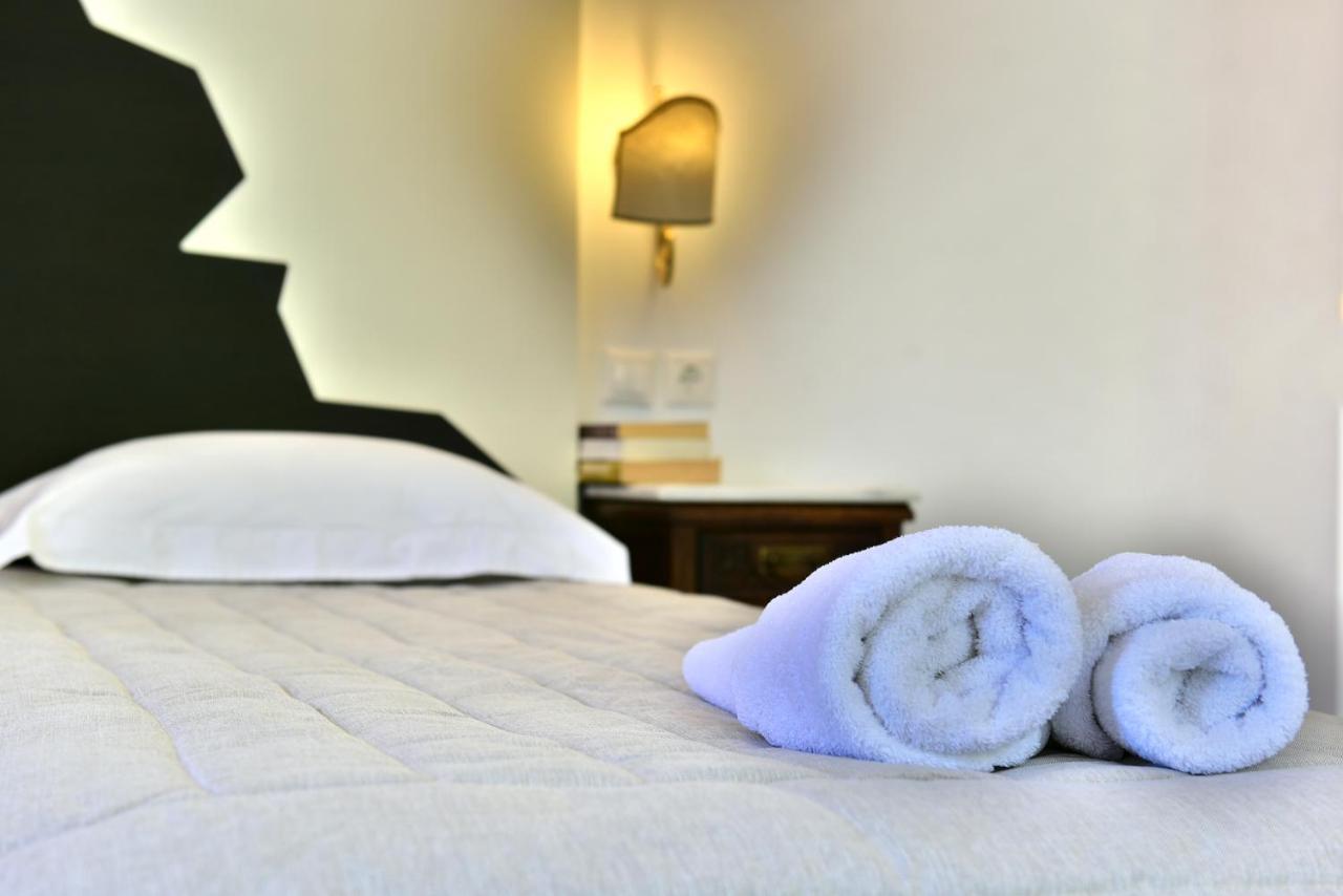 Mistral Hotel Đảo Hydra Ngoại thất bức ảnh