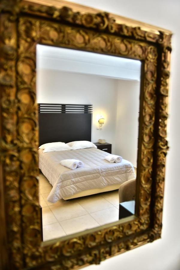 Mistral Hotel Đảo Hydra Ngoại thất bức ảnh