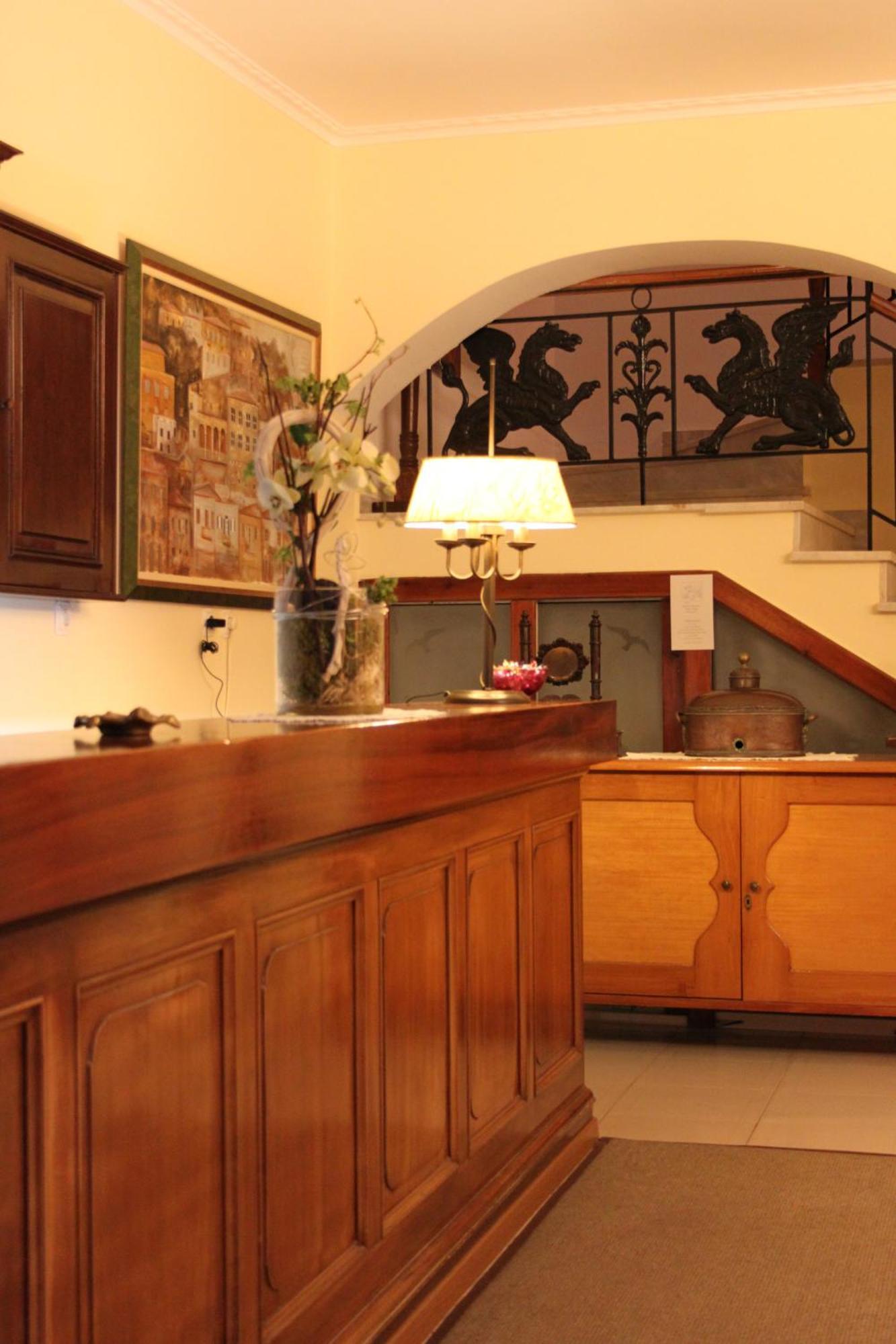 Mistral Hotel Đảo Hydra Ngoại thất bức ảnh