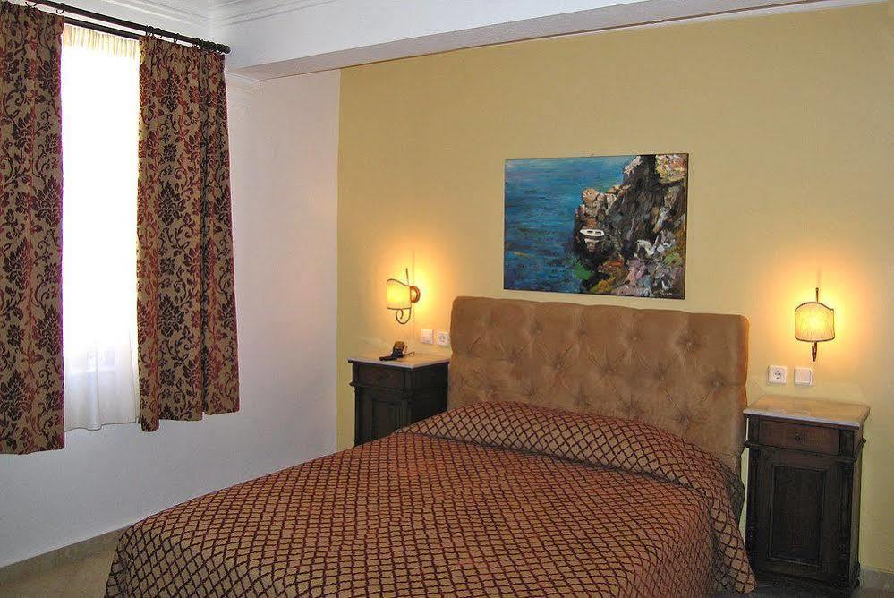 Mistral Hotel Đảo Hydra Ngoại thất bức ảnh