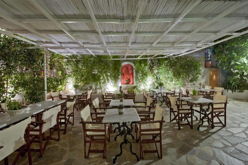 Mistral Hotel Đảo Hydra Ngoại thất bức ảnh